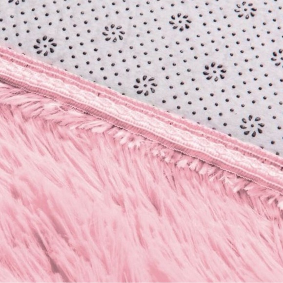 Rug - 4ft Round Pink Rug Carpet - Baby Nursery - Playroom - Fur Babies - Picture 4 of 5